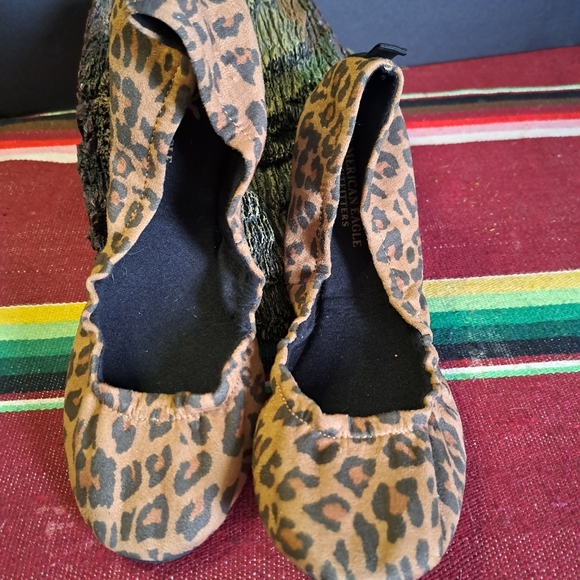 American Eagle Women's 8.5 Leopard Print Flats - Picture 7 of 7